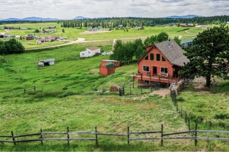 Charming Colorado Log Home with Views For Sale in Teller County - image 5