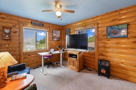 Charming Colorado Log Home with Views For Sale in Teller County - image 26