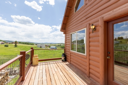 Charming Colorado Log Home with Views For Sale in Teller County - image 46