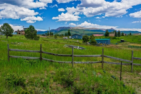 Charming Colorado Log Home with Views For Sale in Teller County - image 48