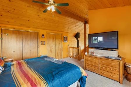 Charming Colorado Log Home with Views For Sale in Teller County - image 32
