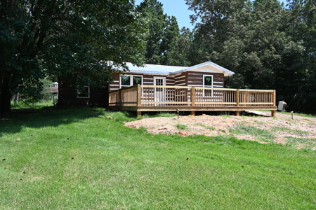 Charming Renovation Opportunity – Bruceton, TN - image 12