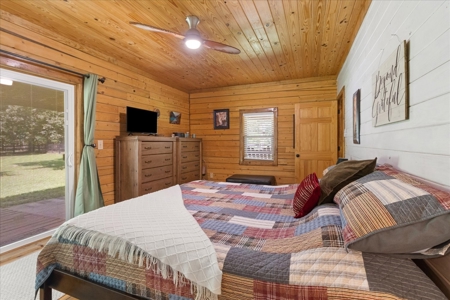 Country Home for Sale in Lewis County, Tennessee - image 11