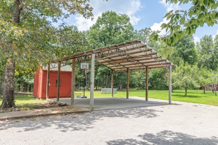 Country Home for Sale in Lewis County, Tennessee - image 29