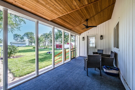 Beautiful Country Home for Sale in Harlan, Iowa - image 38