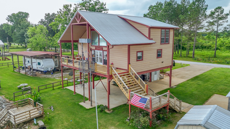 Tennessee Riverfront Home For Sale - image 7