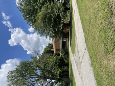 Horse ranch with historic home on 10 acres for sale in NE OK - image 1