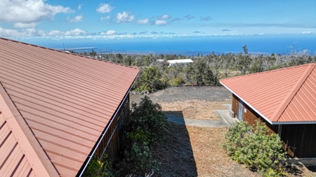 Turnkey 3BD Hawai‘i Home w/Ocean Views, Lanai, Garage & Vaulted C - image 27