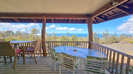 Turnkey 3BD Hawai‘i Home w/Ocean Views, Lanai, Garage & Vaulted C - image 34