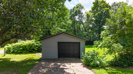 Updated 4 Bedroom Home on Corner Lot For Sale in Sandstone MN - image 4