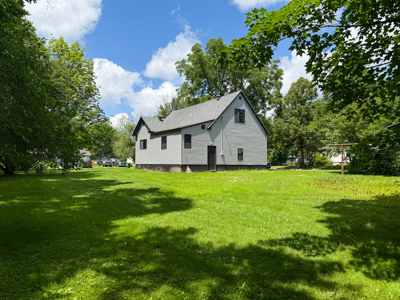 Updated 4 Bedroom Home on Corner Lot For Sale in Sandstone MN - image 3