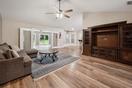 Home For Sale In Union County Florida - image 4