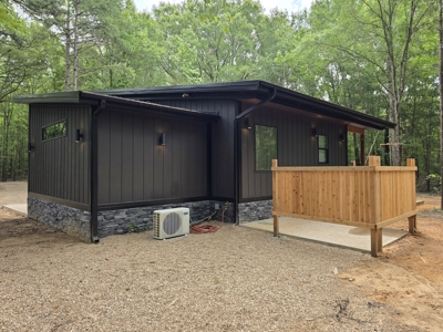 Billy Creek Recreational Cabin – National Forest Area - image 5
