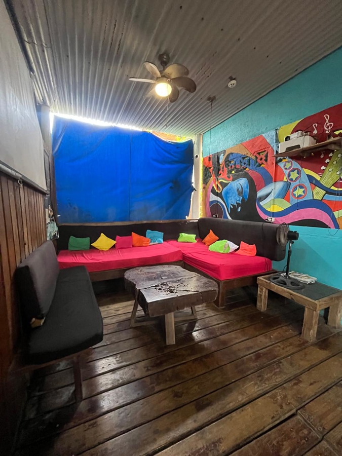Income Hostel, 10 Rooms + Apartment — Bocas Town, Isla Colón - 19