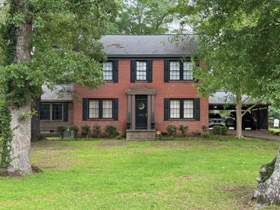 Georgian Colonial in McComb MS-Pike County Charm - image 29