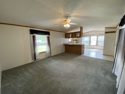 2 Bedroom Well-Kept Mobile Home For Sale in Sandstone MN - image 4