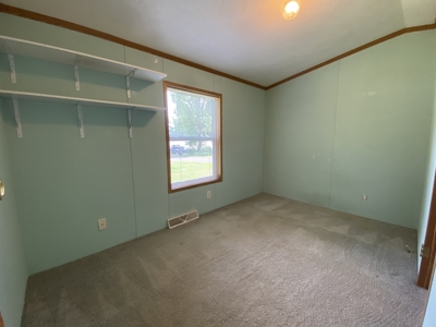 2 Bedroom Well-Kept Mobile Home For Sale in Sandstone MN - image 7