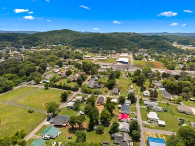 3 Bedroom/2 Bath  New Construction in Historic Rogersville, TN! - image 44