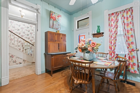 125-Year-Old Victorian Gem for Sale in Hubbard Texas - image 17