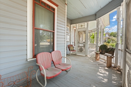 125-Year-Old Victorian Gem for Sale in Hubbard Texas - image 33