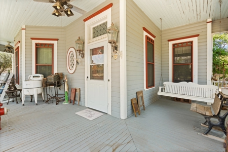 125-Year-Old Victorian Gem for Sale in Hubbard Texas - image 29