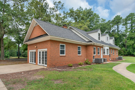 SC Colonial Revival Estate With Acreage - image 6