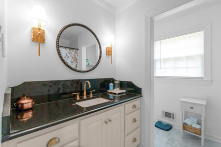 SC Colonial Revival Estate With Acreage - image 24