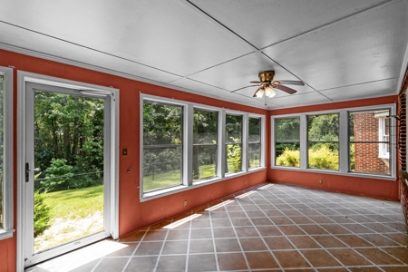 Cheraw Brick Ranch on 1.8 Acres Near State Park - image 10