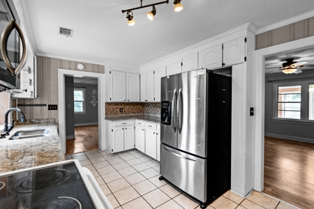 Cheraw Brick Ranch on 1.8 Acres Near State Park - image 33