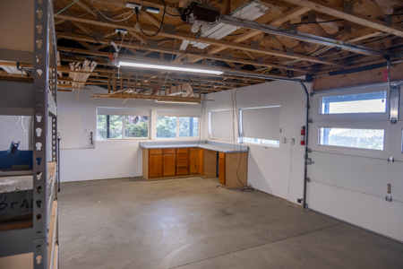 Large Mountain Home for Sale in Westcliffe, Colorado - image 25