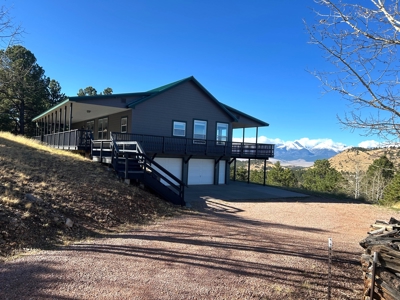 Large Mountain Home for Sale in Westcliffe, Colorado - image 27