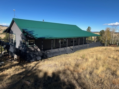 Large Mountain Home for Sale in Westcliffe, Colorado - image 28