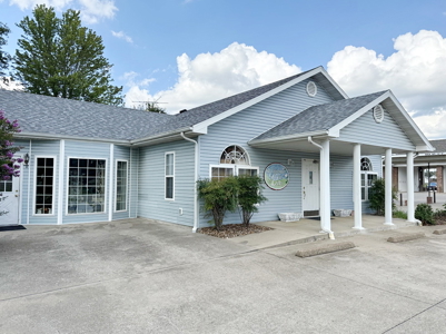 Commercial Building for Sale in El Dorado Springs, MO - image 3