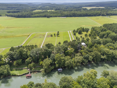 Little Red River Riverfront Cabin For Sale near Pangburn, AR - image 10