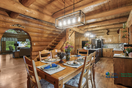Stunning Log Home on 9.62+/- Acres For Sale in Judsonia, AR - image 13