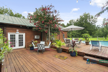 Stunning Log Home on 9.62+/- Acres For Sale in Judsonia, AR - image 30