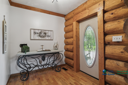 Stunning Log Home on 9.62+/- Acres For Sale in Judsonia, AR - image 40