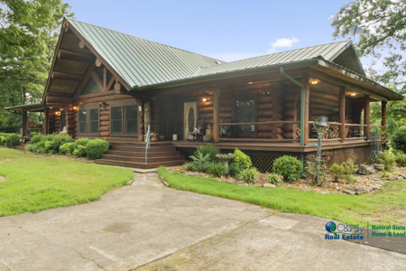 Stunning Log Home on 9.62+/- Acres For Sale in Judsonia, AR - image 1