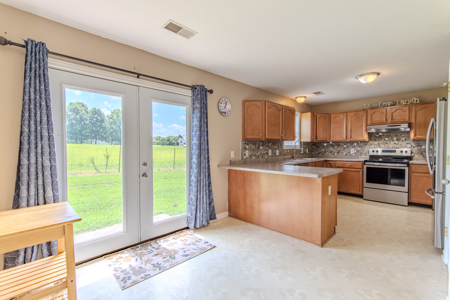Well-Maintained Home for Sale in Newbern, TN - No City Taxes - image 16
