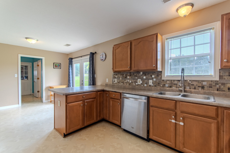 Well-Maintained Home for Sale in Newbern, TN - No City Taxes - image 11