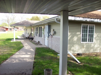 8 one-bedroom apartments Marquette County WI - image 23