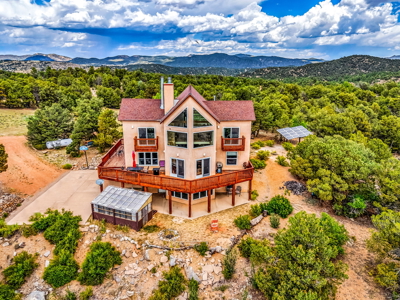 Colorado luxury Mountain home and acreage - image 31