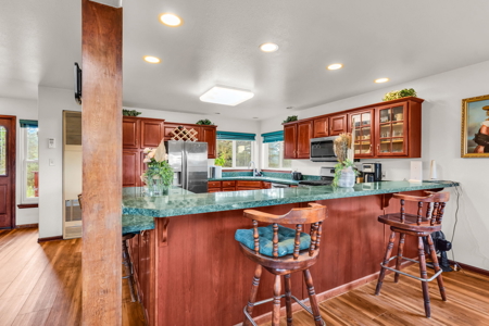 Colorado luxury Mountain home and acreage - image 9