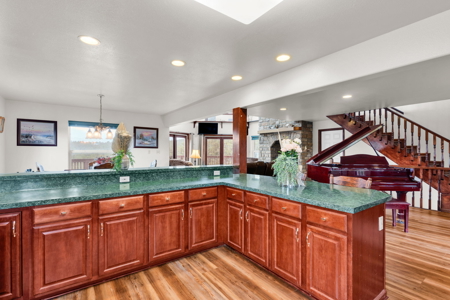 Colorado luxury Mountain home and acreage - image 7