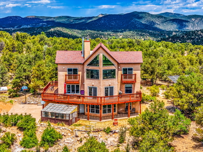 Colorado luxury Mountain home and acreage - image 20