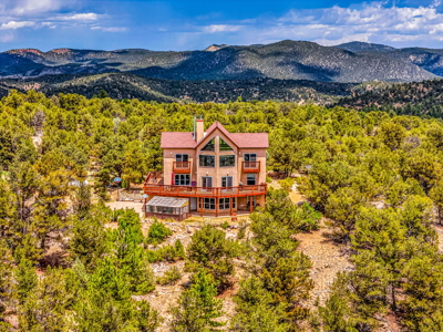 Colorado luxury Mountain home and acreage - image 21