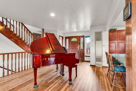 Colorado luxury Mountain home and acreage - image 17