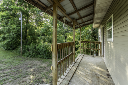 Riverfront Cabin on the Spring River in Hardy, AR For Sale - image 36