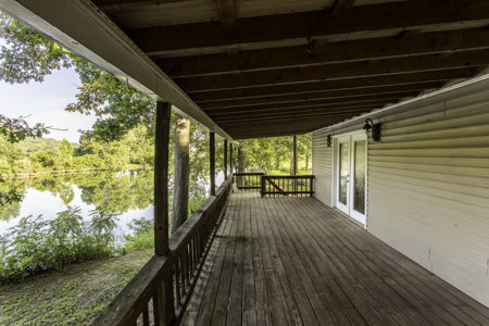 Riverfront Cabin on the Spring River in Hardy, AR For Sale - image 34
