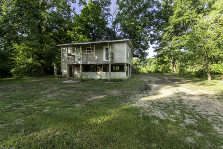 Riverfront Cabin on the Spring River in Hardy, AR For Sale - image 23